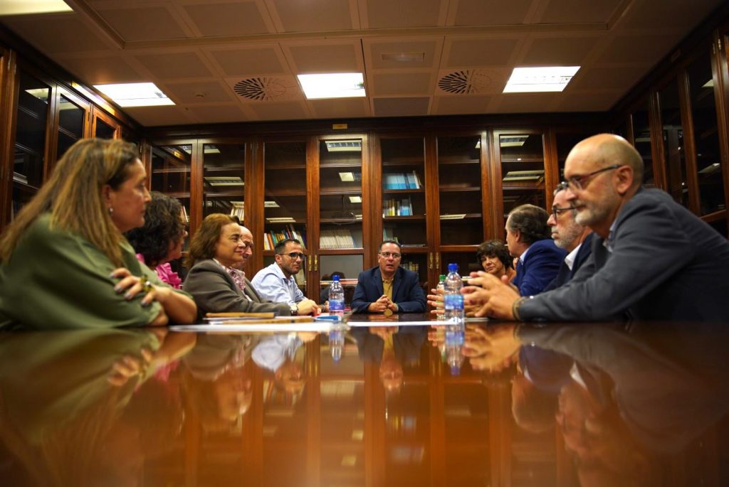 FOTO. Reunión constitutiva del actual Comité Canario de Disciplina Deportiva