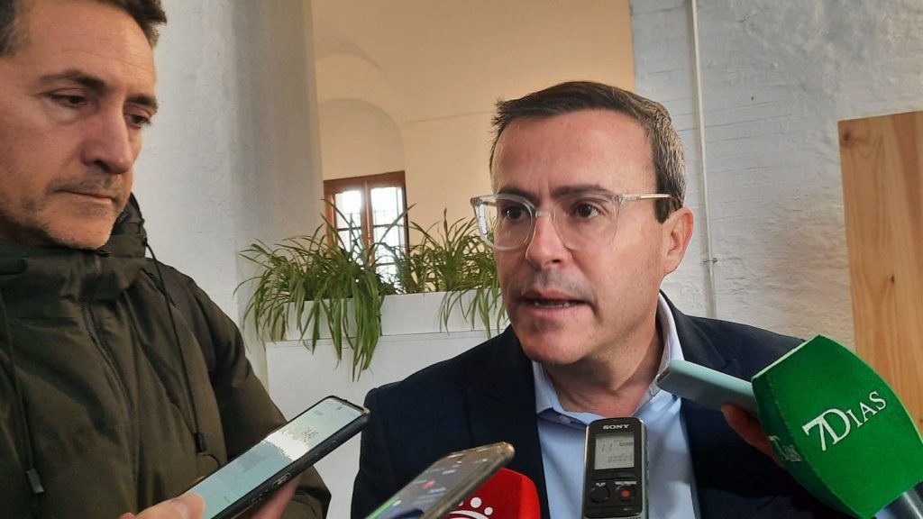 Gallardo sustituirá a Fernández Vara al frente del PSOE de Extremadura