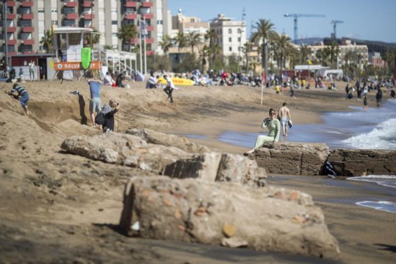 El Gobierno ultima el análisis de los daños del temporal Nelson en la costa catalana