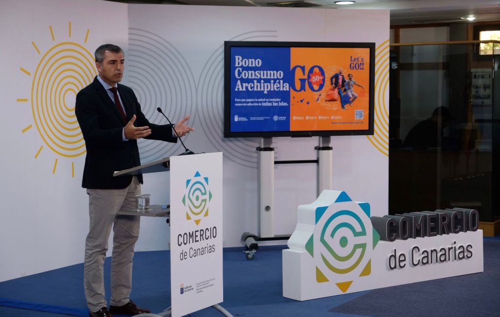 El consejero Manuel Domínguez durante la presentación de la campaña