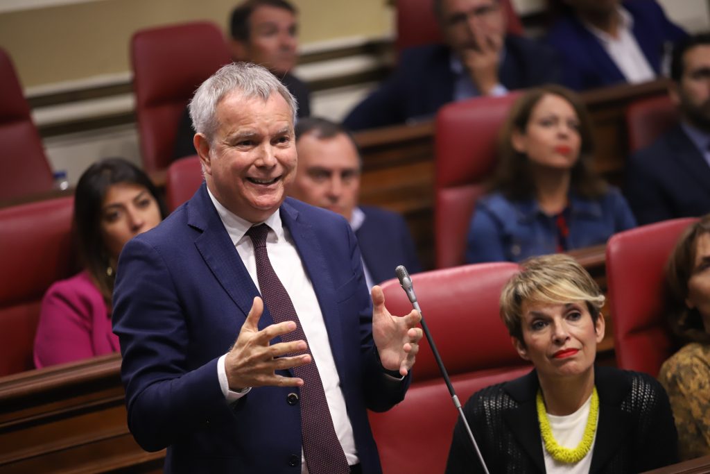 SEBASTIÁN FRANQUIS PLENO MANIFESTACIÓN