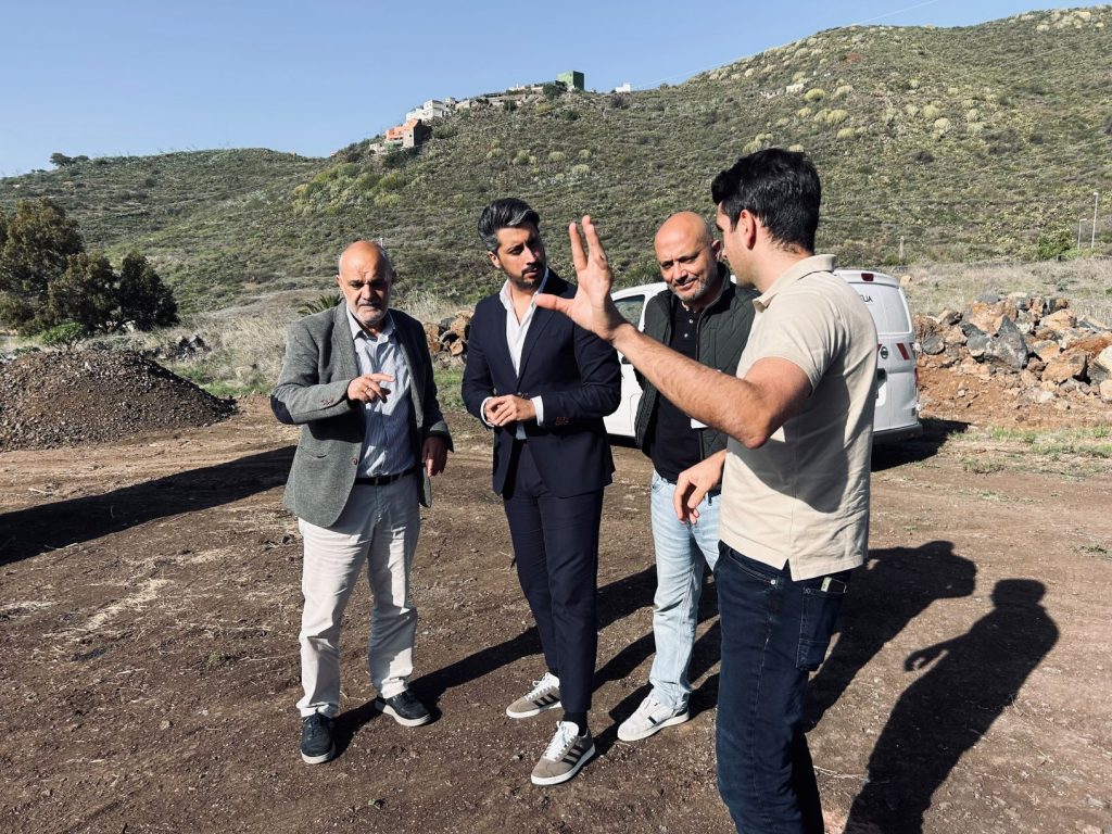 Visita al lugar de los trabajos con personal de Teidagua