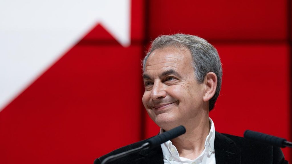 Zapatero anima a la movilización para que Sánchez siga como presidente del Gobierno