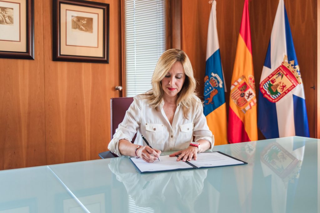 FOTO FIRMA DE ROSA DECLARACIÓN