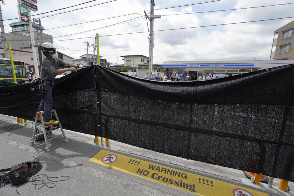 Instaladas en Japón las barreras para bloquear una popular vista del monte Fuji