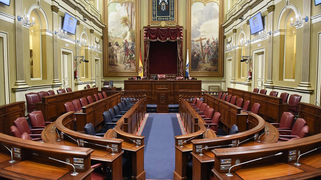 Parlamento-Canarias