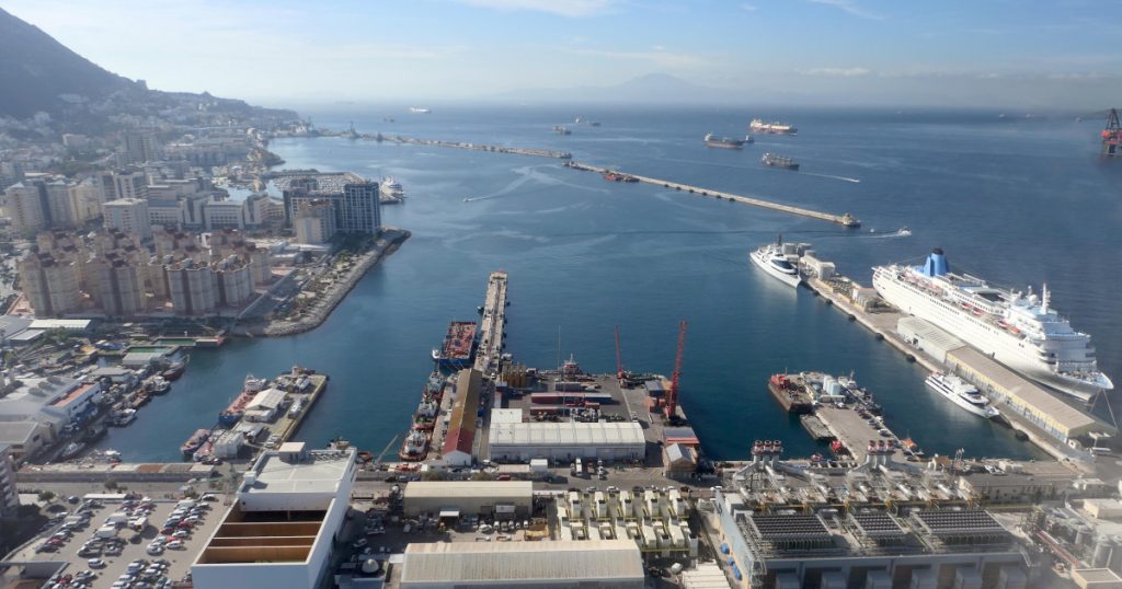 El Gobierno niega conflicto con Gibraltar por una actuación policial en aguas en litigio