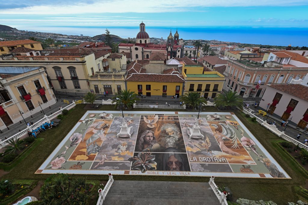 MAGNO TAPIZ PLAZA AYUNTAMIENTO 1