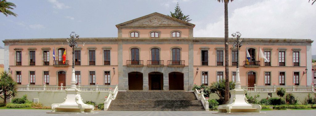 fachada_ayuntamiento_0