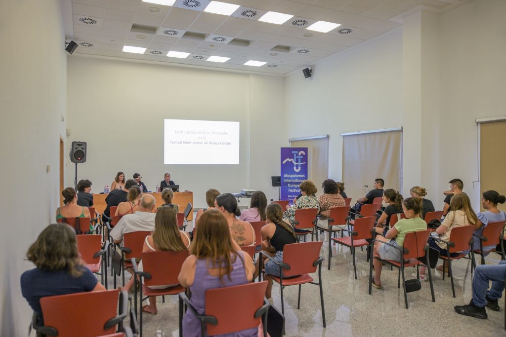 El Encuentro de Mujeres Trompetistas atrade cada aña a más participantes