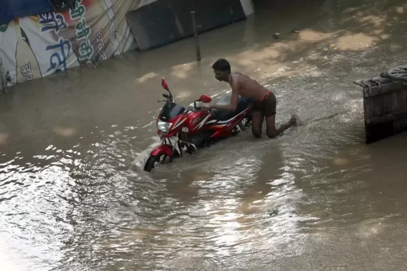 Elevan a 24 los muertos por las fuertes lluvias en el sur de la India