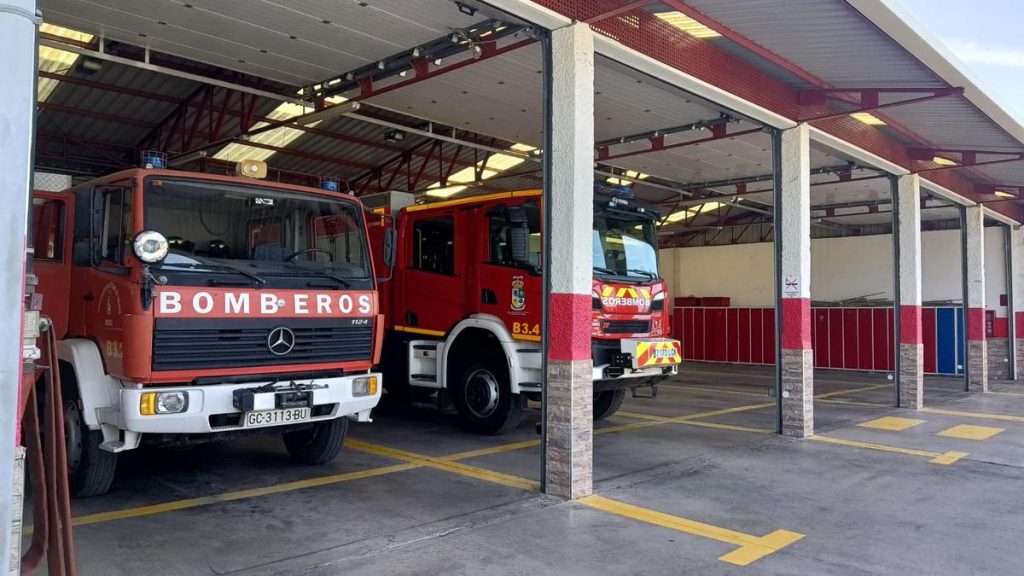 Un incendio obliga a desalojar un centro de menores migrantes en Gran Canaria