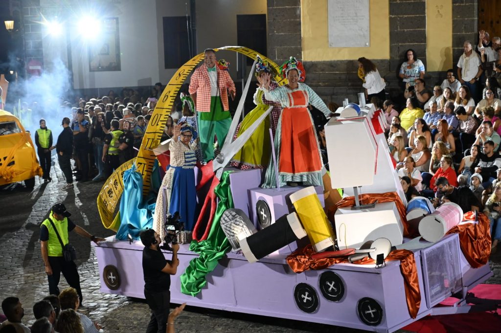 Cabalgata de las Fiestas de Guía (5)