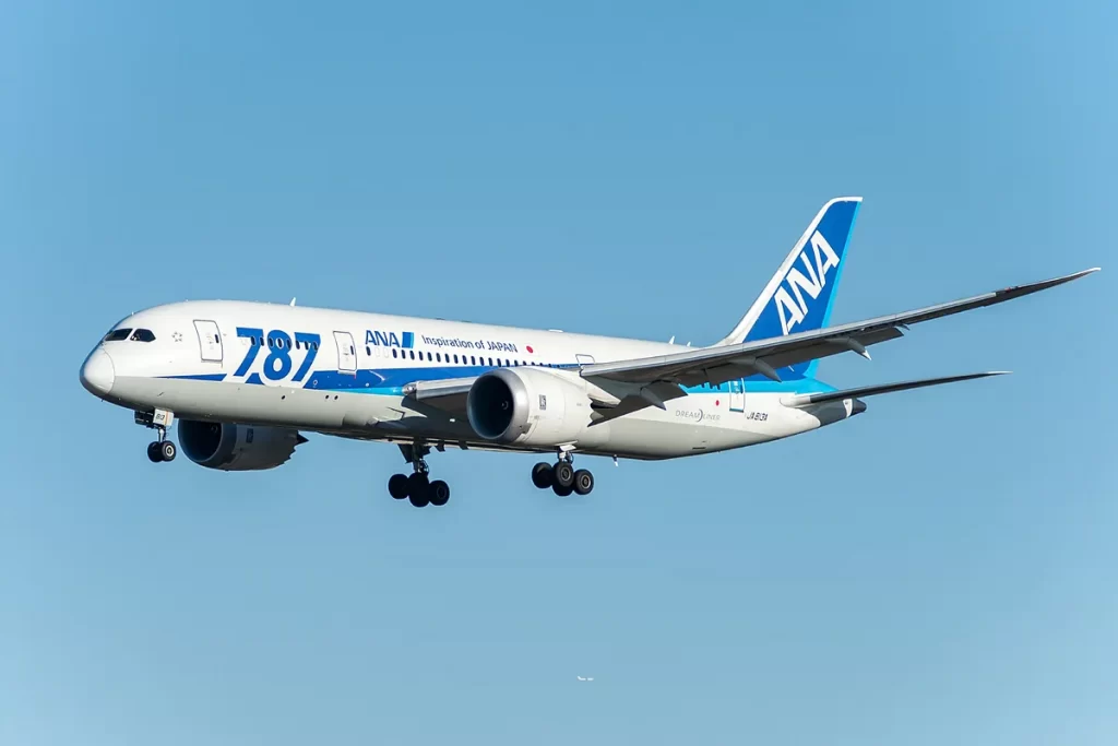 EE.UU. ordena revisar inmediatamente 895 aviones Boeing 787 tras incidente de Latam