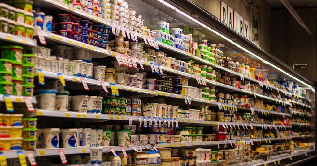 La marca de distribuidor aglutina ya el 58,5 % de los alimentos que compran los españoles