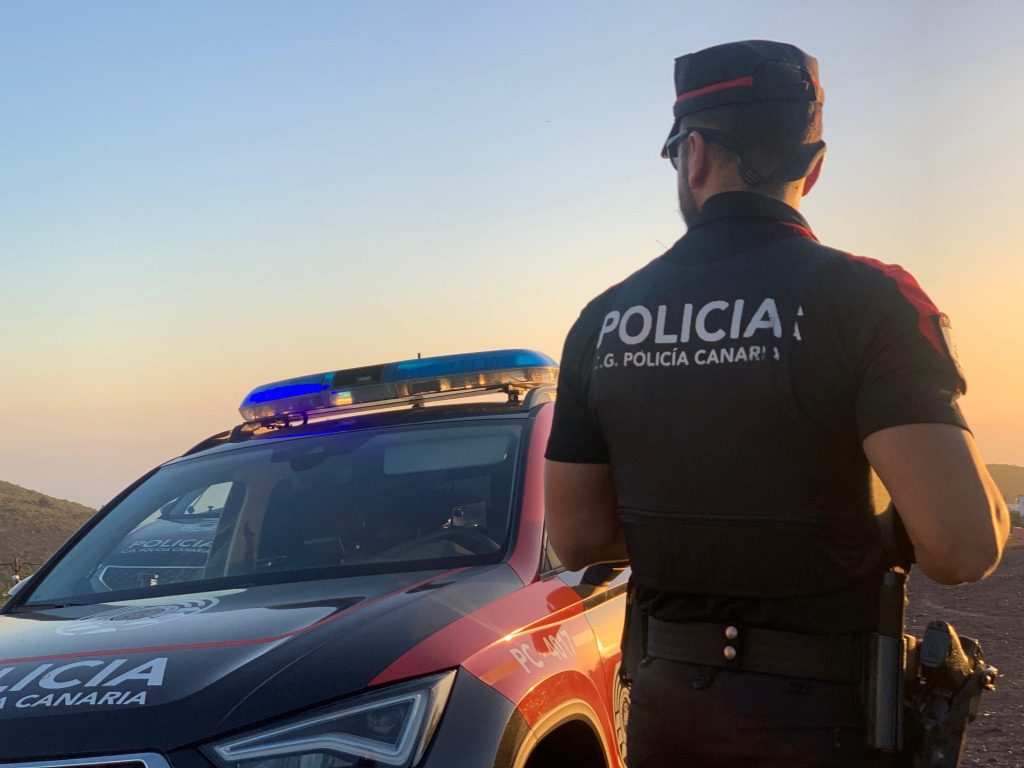 Policia-Canaria2-2048x1536