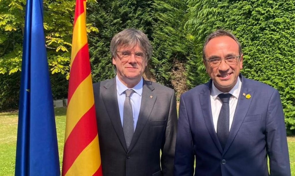 Rull se reúne con Puigdemont