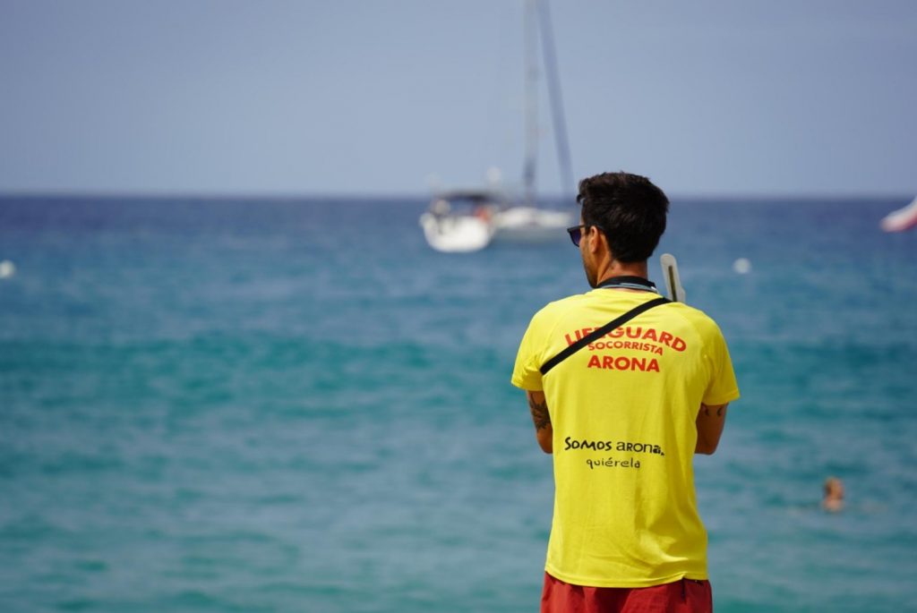 Servicio de Prevención, Rescate, Salvamento y Asistencia en el Litoral de Arona 1