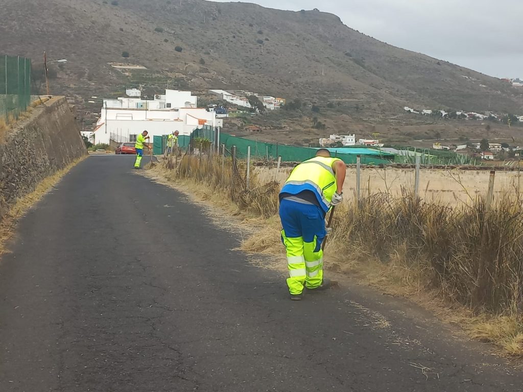 Trabajos del dipositivo especial de limpieza en San Lorenzo