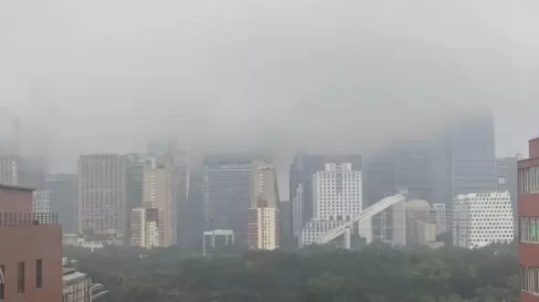 imagen-nubes-de-tormenta-en-pekin-china