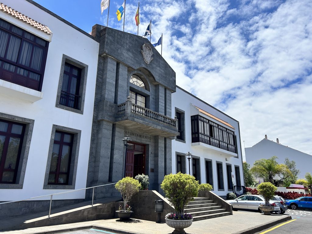 Ayuntamiento de Santa Úrsula (1)