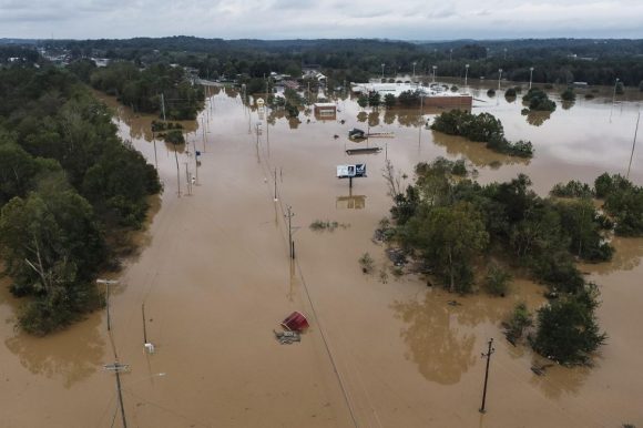 El huracán Helene deja cerca de 100 muertos en EE.UU., la mayoría en Carolina del Norte