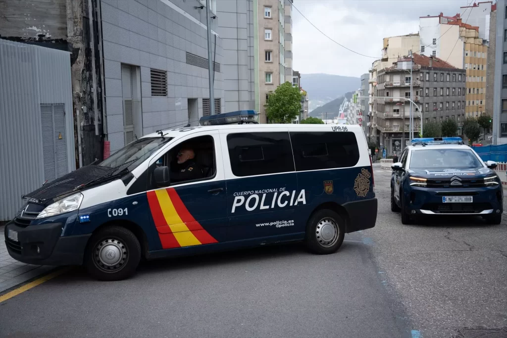 Policia