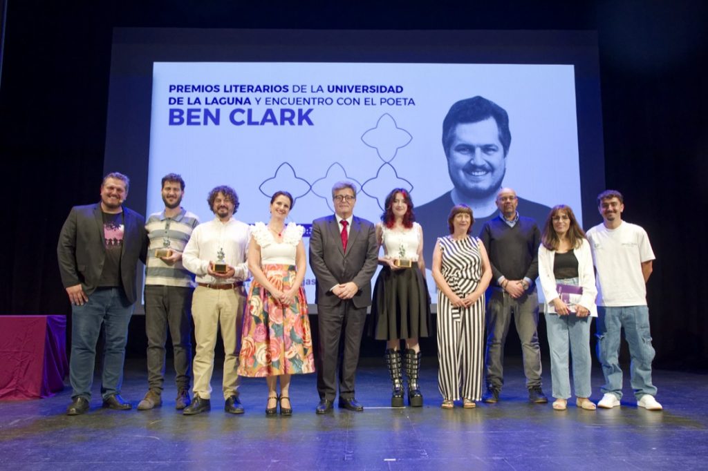 Premios Literarios-foto familia