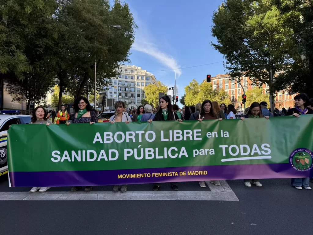 Una manifestación reclama en Madrid el aborto libre en la sanidad pública