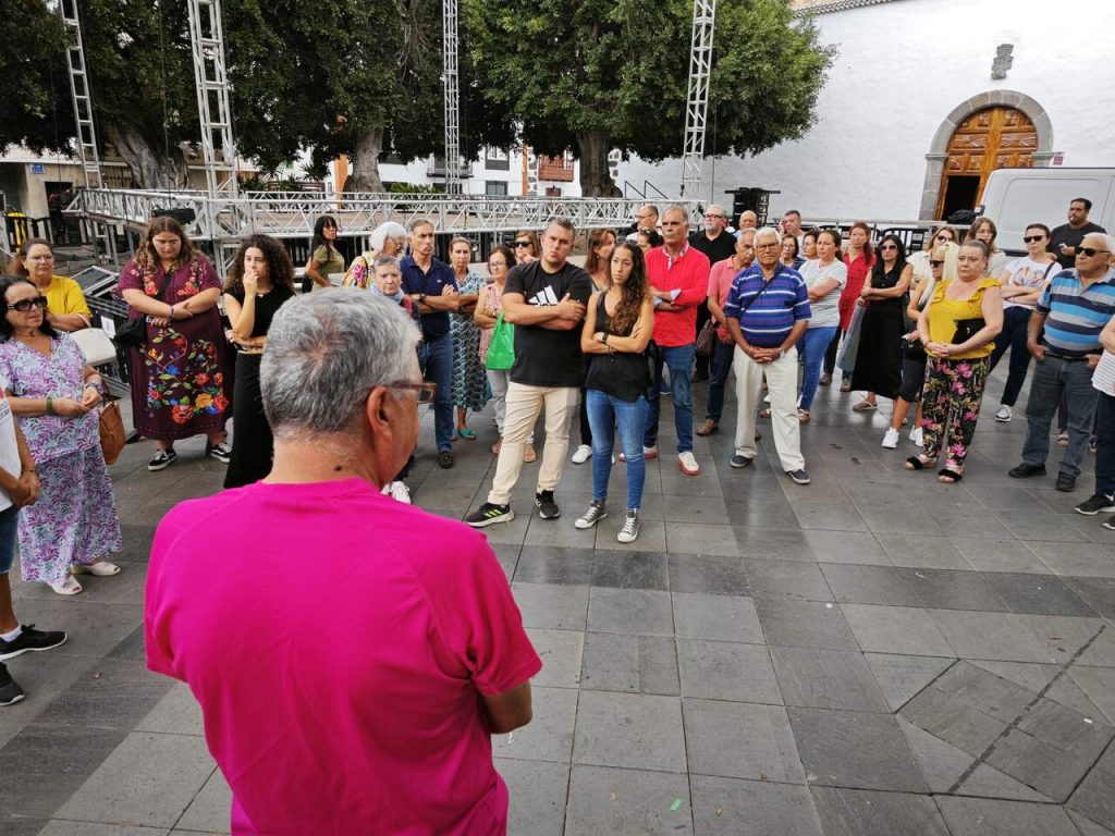 concentrcion en plaza de España de Los Llanos de Aridane (3)