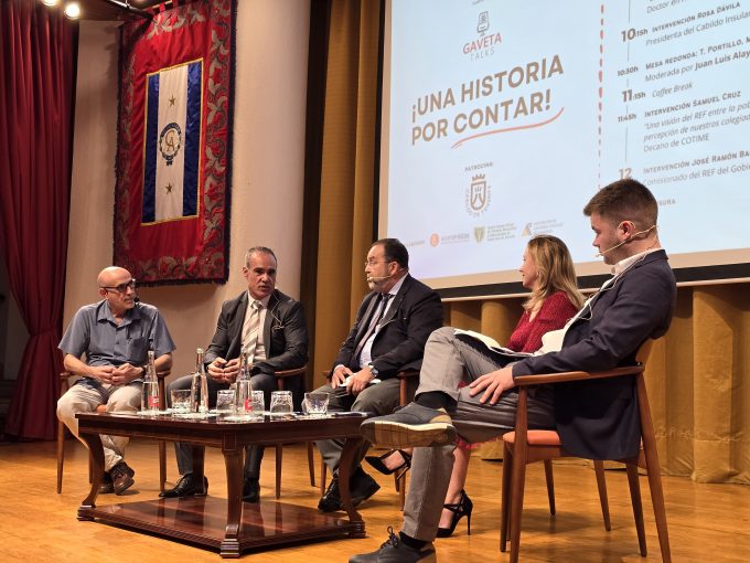 El comisionado reivindica el fuero canario ante expertos del País Vasco y Navarra, y recalca que “es hora de ponerlo en valor y acabar con siglos de desconocimiento”