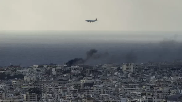 Dos aviones vuelan este jueves al Líbano para evacuar a residentes españoles