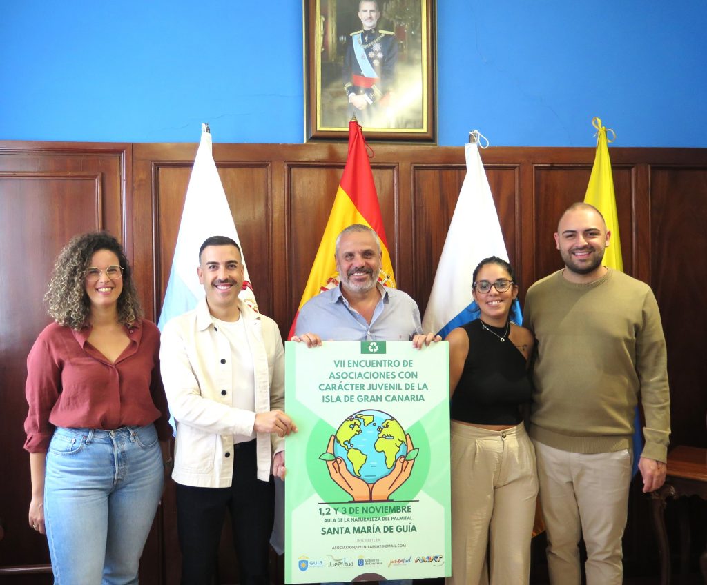 En la imagen, de izquierda a derecha, Ruth Rodríguez, Daniel Morales, Alfredo Gonçalves, Cynthia Almeida y Carlos Jiménez durante la presentación del cartel.