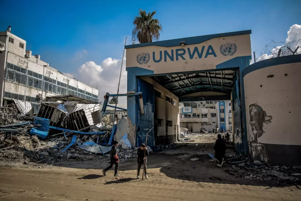 Hamás condena la nueva legislación israelí contra la UNRWA