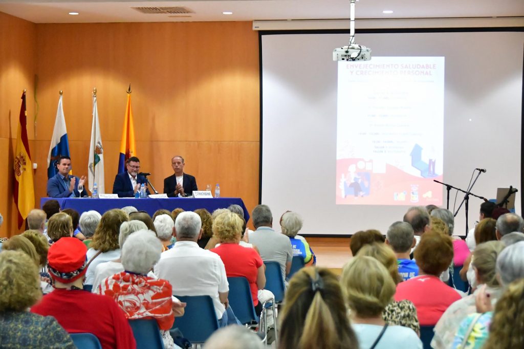 INAUGURACION JORNADAS ENVEJECIMIENTO SALUDABLE Y CRECIMIENTO PERSONAL18