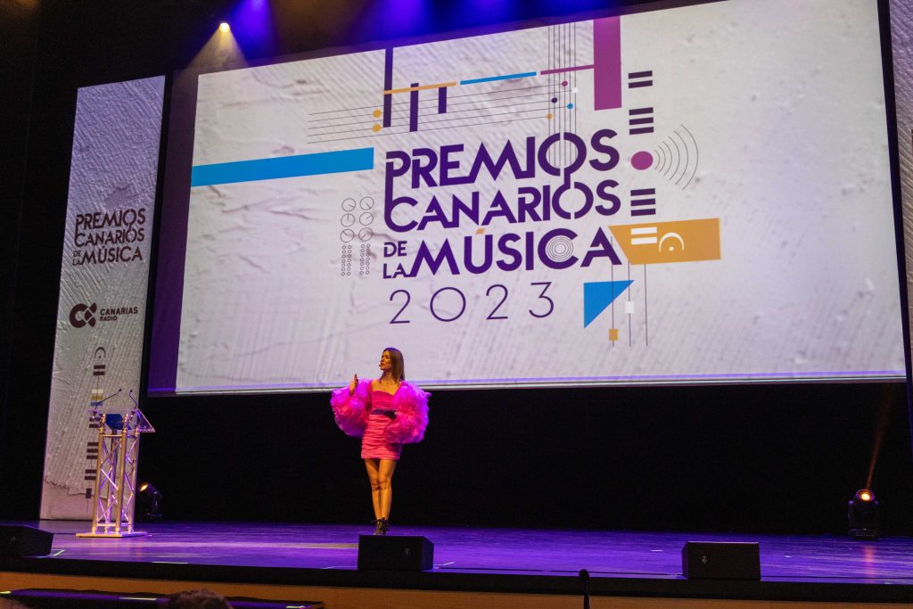 Jessica Déniz, presentadora Premios Canarios de la Música