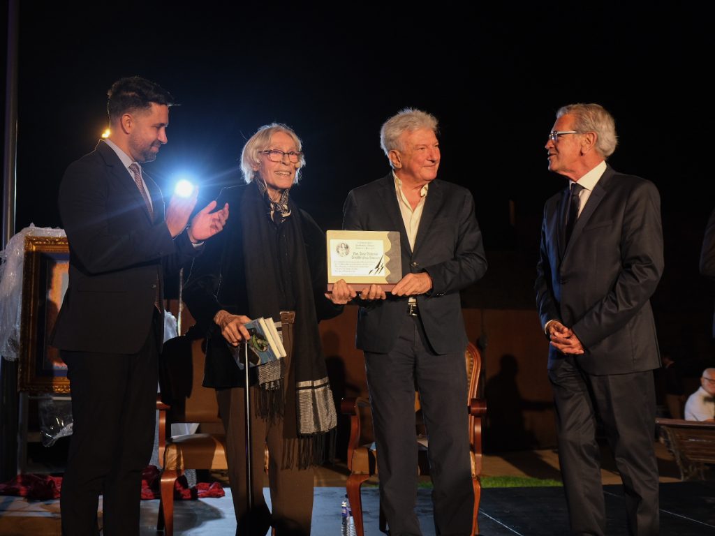 Las Fiestas de La Naval dan comienzo con el pregón del artista Pepe Dámaso (3)