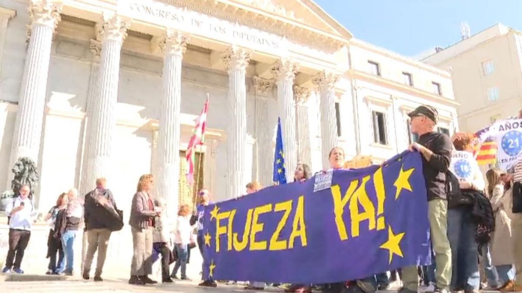 Los empleados públicos temporales urgen soluciones en una manifestación en Madrid