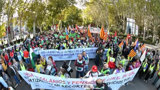 Pensionistas salen a la calle en Madrid contra la privatización del sistema