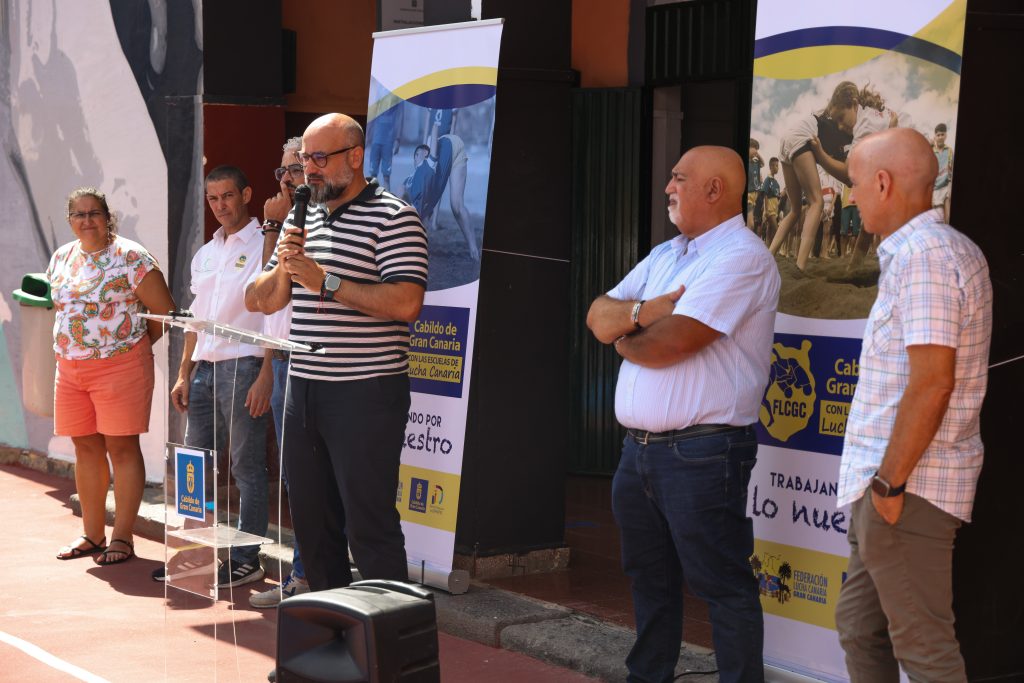 Presentacioìn proyecto Escuelas Lucha Canaria Cabildo