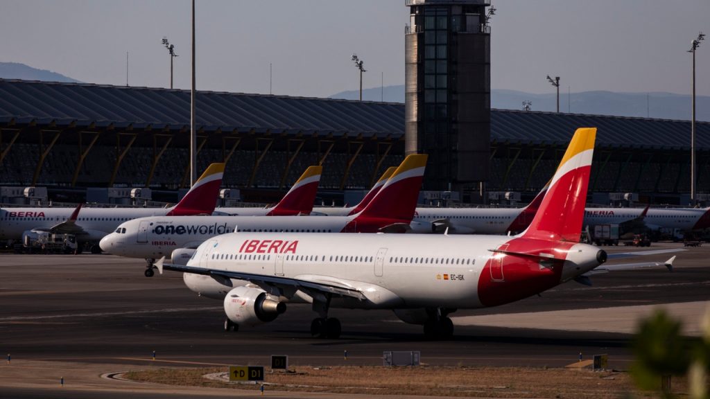 aviones-iberia-terminal-adolfo-suarez-madrid-barajas