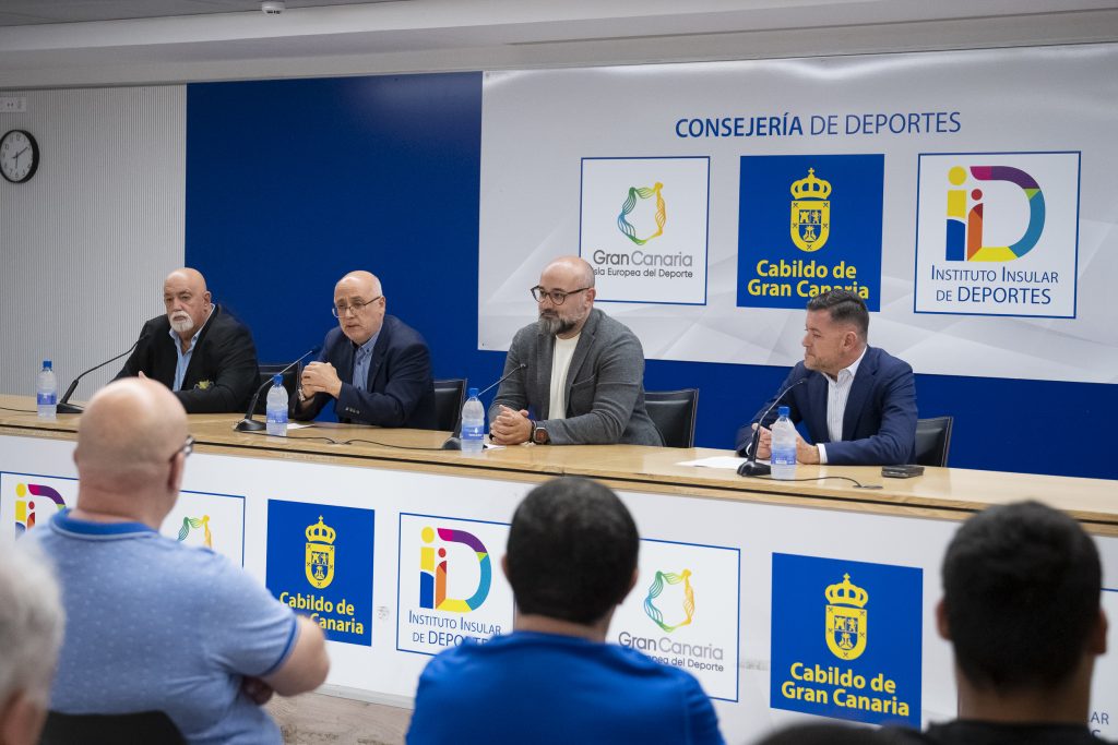 presentacioěn XLV Liga Cabildo Lucha Canaria I