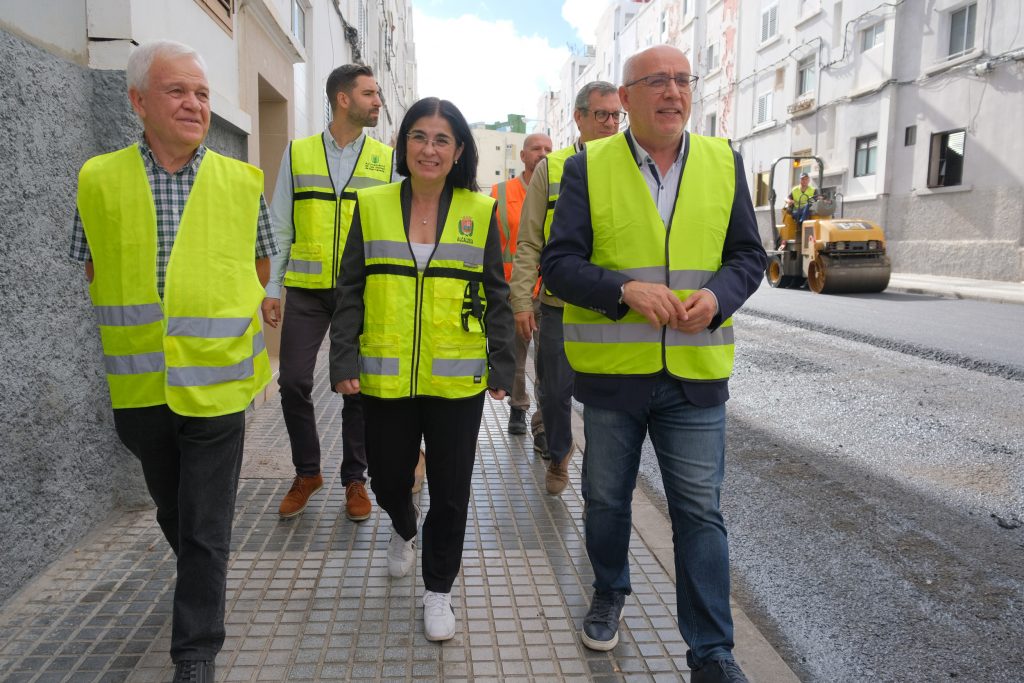 Ayuntamiento y Cabildo renuevan el asfaltado de 33 calles a través de una inversión de 1,24 millones de euros 1