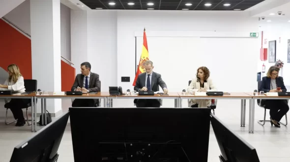 Constituidos 5 grupos de trabajo Gobierno-Generalitat para facilitar recursos a afectados