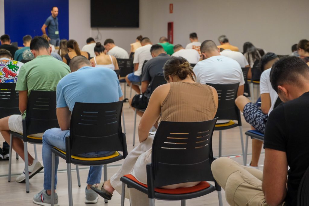 El Ayuntamiento celebra la última prueba para la convocatoria de 45 plazas de agentes de la Policía Local (foto de archivo de la prueba anterior)