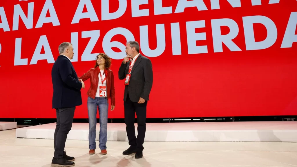 El PSOE, molesto con la publicación de los mensajes entre Sánchez Acera y Lobato en prensa