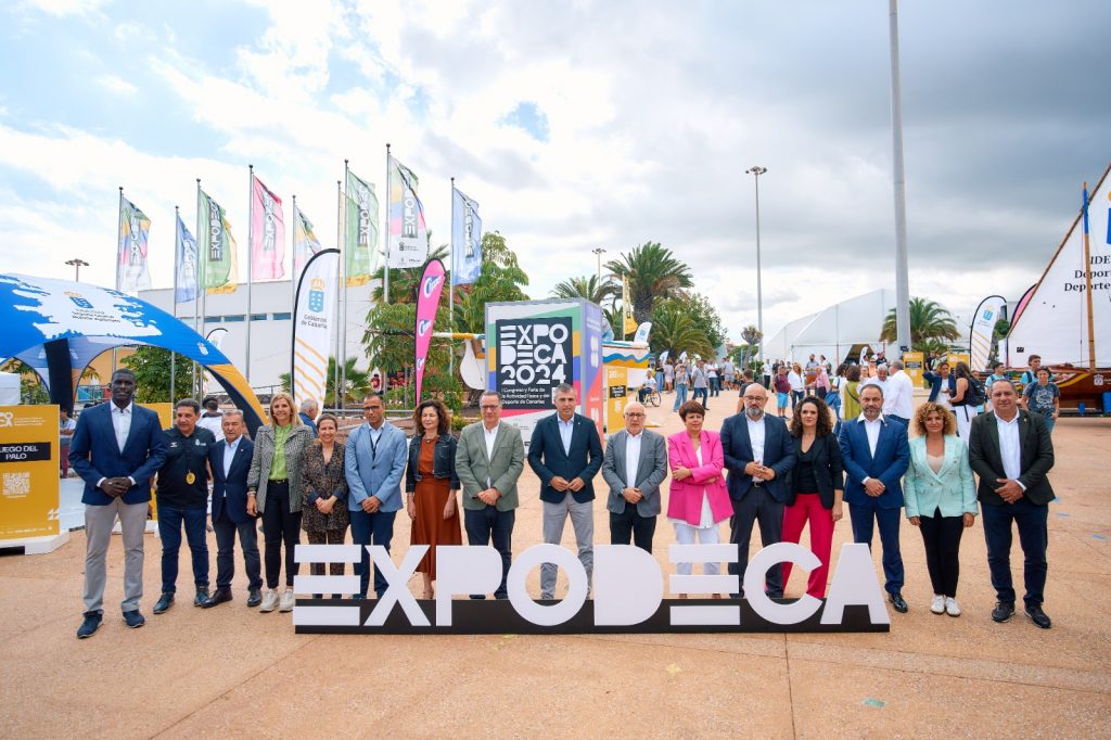 FOTO. ExpoDeca 2024 cierra sus puertas con una masiva respuesta por parte del público (5)