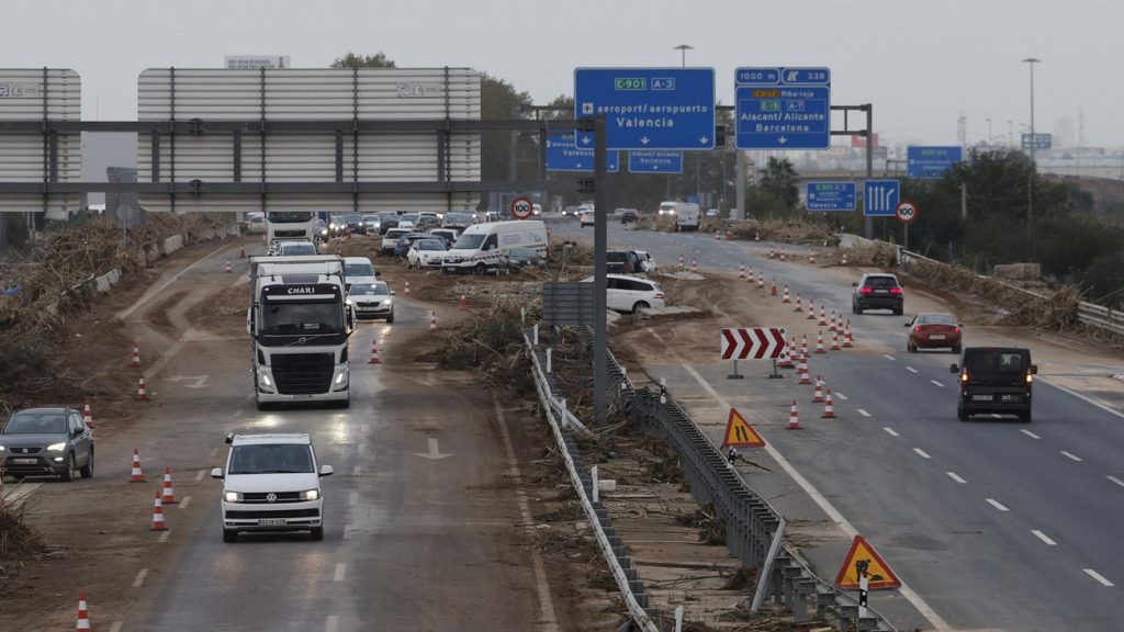 Los camiones que se dirijan a Valencia y área metropolitana solo podrá circular de noche