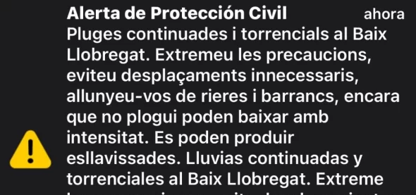 Protección Civil manda alertas a los móviles el Baix Llobregat por lluvias torrenciales