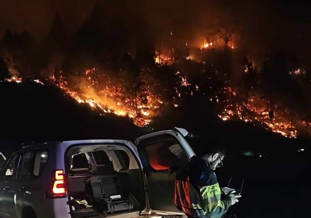 Un conato de incendio forestal obliga a evacuar a unas 200 personas en El Paso (La Palma)